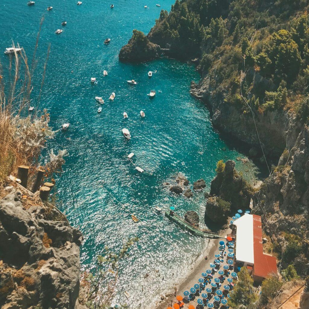 Plage de la Cote amalfitaine voyage Abaca